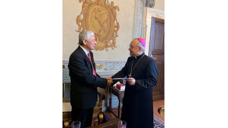 Embajador de Nicaragua presenta credenciales ante la Santa Sede Managua. Radio La Primerísima