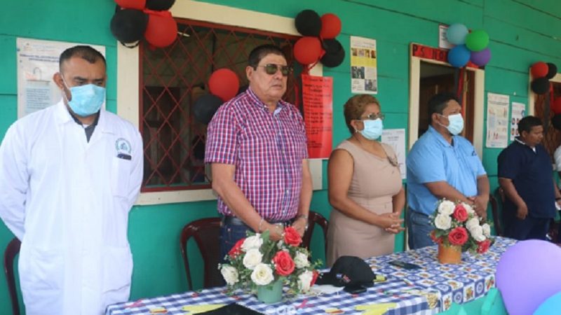 Gobierno sandinista invierte más de C$ 400 mil en mejoramiento de puesto de salud en comunidad de Siuna Managua. Radio La Primerísima.