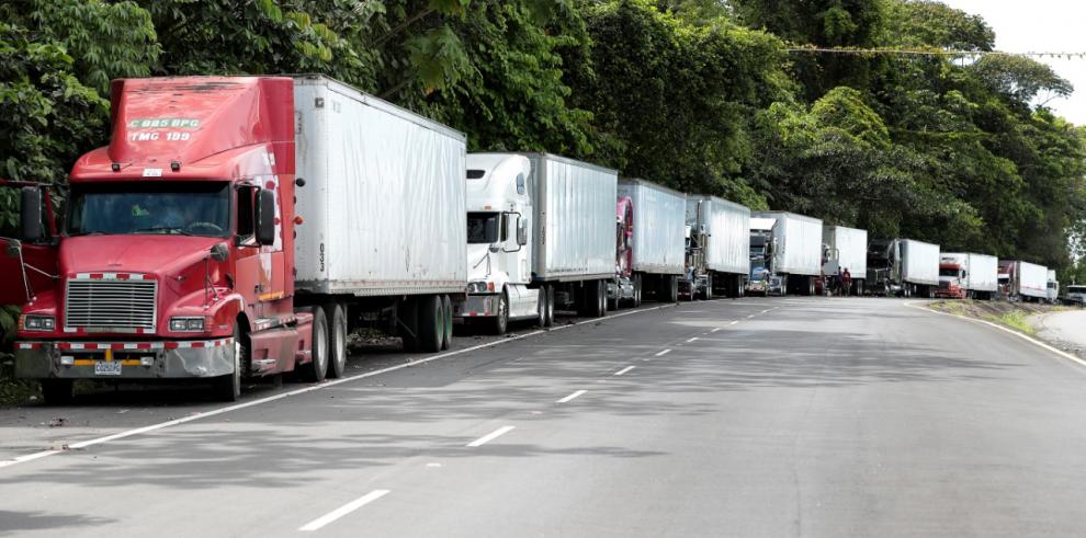 Tregua en frontera Panamá-Costa Rica tras tensiones en transportación Panamá. Prensa Latina.