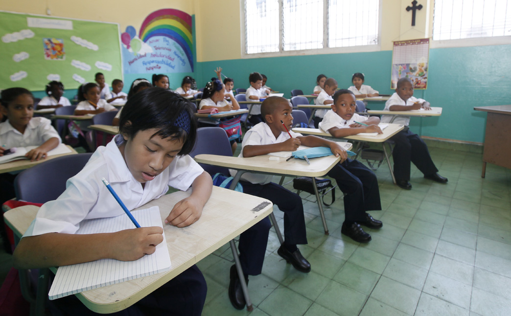 Panamá El 4to País Con Mayor Deserción Escolar En América Latina La Gente Radio La Primerísima 8989