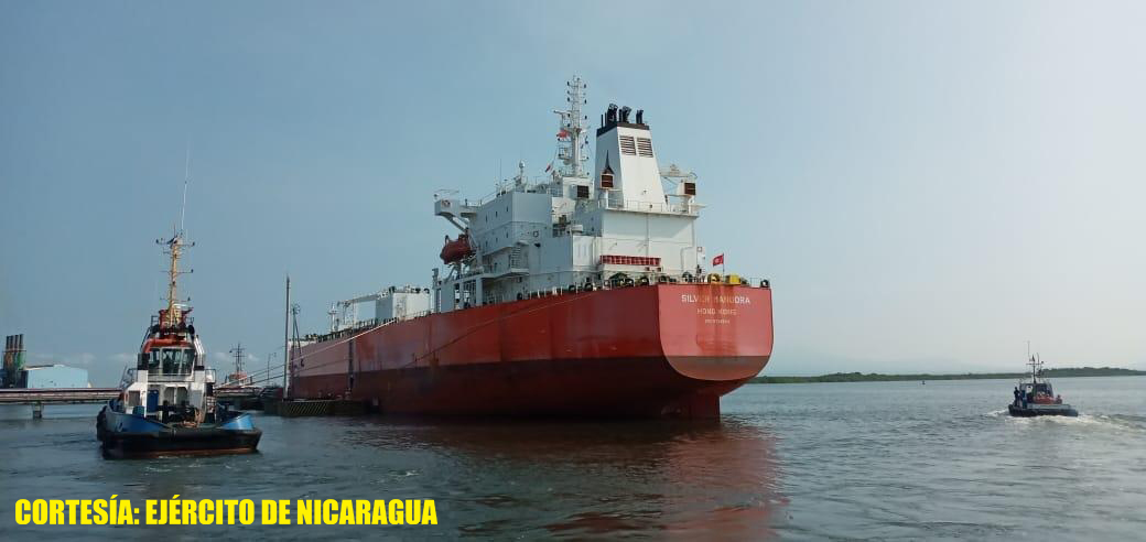 Ejército de Nicaragua brinda seguridad a buques mercantes y flota pesquera Managua. Radio La Primerísima
