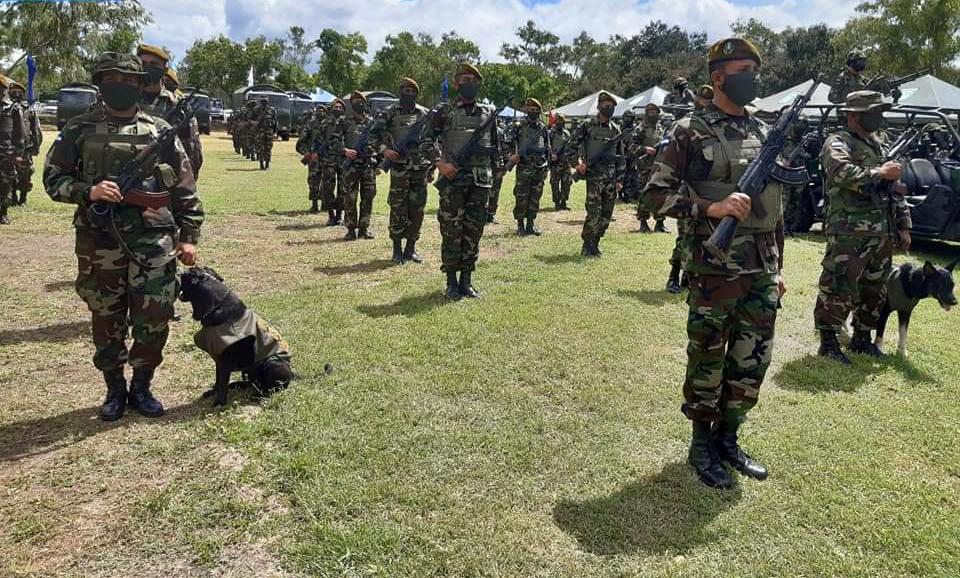 Ejército reitera compromiso de garantizar seguridad en cosecha cafetalera Managua. Radio La Primerísima