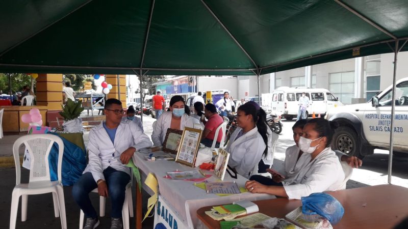 Realizan expo-feria por Día Mundial de Lucha Contra Cáncer de Mama Jinotepe. Por Manuel Aguilar/Radio La Primerísima