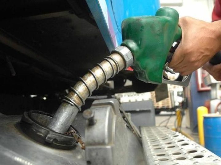 Leve baja en precios de gasolinas Managua. Radio La Primerísima