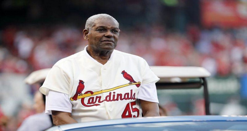 Muere Bob Gibson, una leyenda en el béisbol de Grandes Ligas St. Louis. ESPN Digital