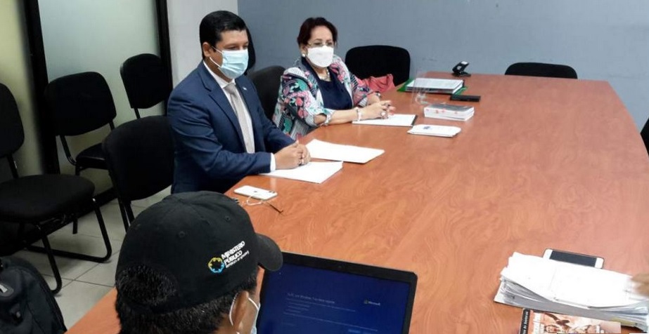 Viceministro de Salud de Honduras rinde declaración por compras de mascarillas Tegucigalpa, Honduras. La Prensa.hn