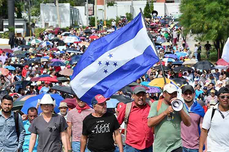 Campesinos de Honduras anuncian protestas contra ‘Ley Bananera’ Tegucigalpa. Prensa Latina