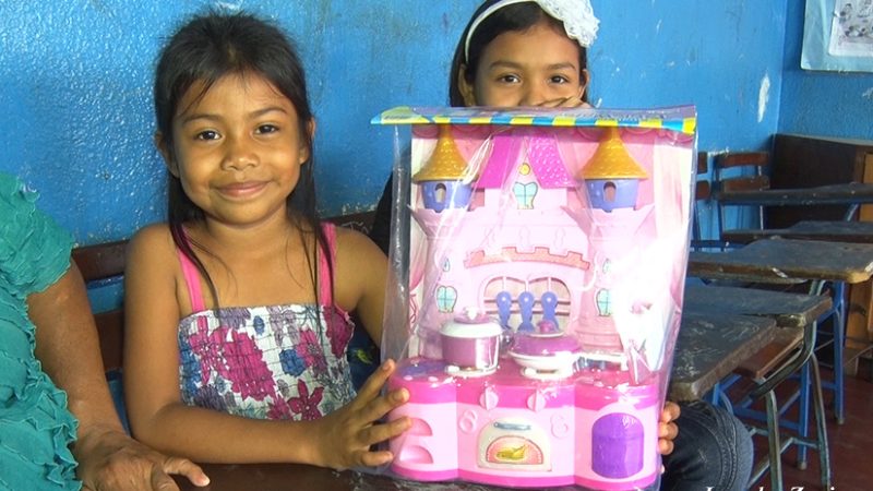 Gobierno Sandinista entregará 1 millón 200 mil juguetes a menores en todo el país Managua. Radio La Primerísima 