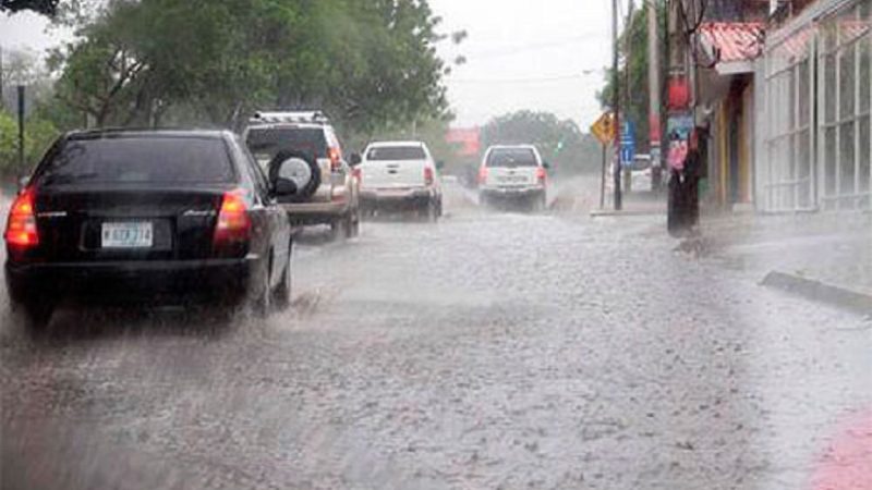 Reportan anegaciones por lluvias en varias zonas del país Managua. Radio La Primerísima