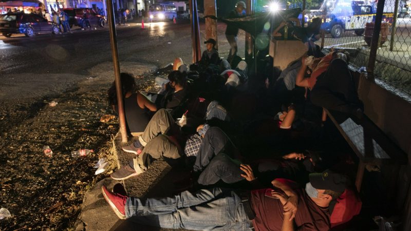 Covid- 19 no detiene a migrantes hondureños Gualán, Guatemala. Agencias