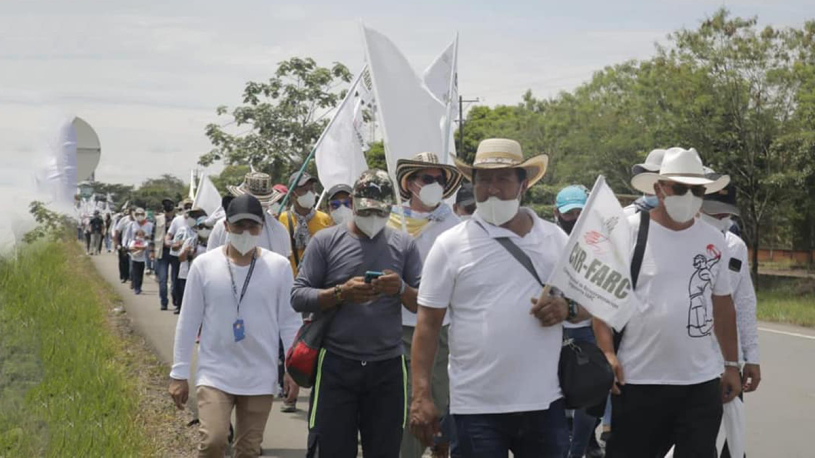 Exguerrilleros colombianos en peregrinación por la paz Bogotá. Prensa Latina