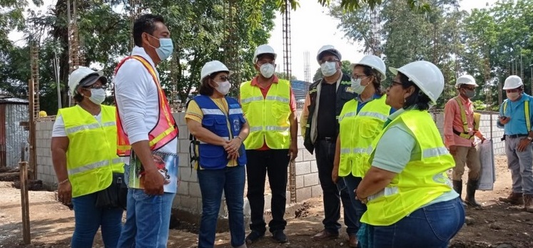 Reconstruyen Colegio Remigio Salazar en municipio El Viejo Managua. Por Rebeca Flores/Radio La Primerísima.