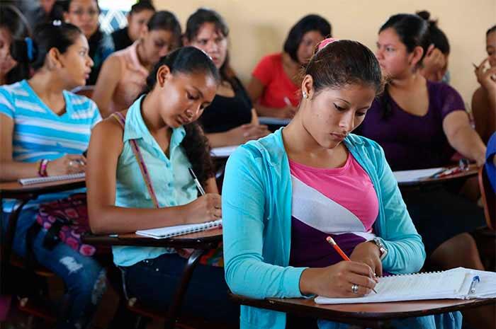 Universidades privadas por definir modalidad de matrículas para 2021 Managua. Radio La Primerísima