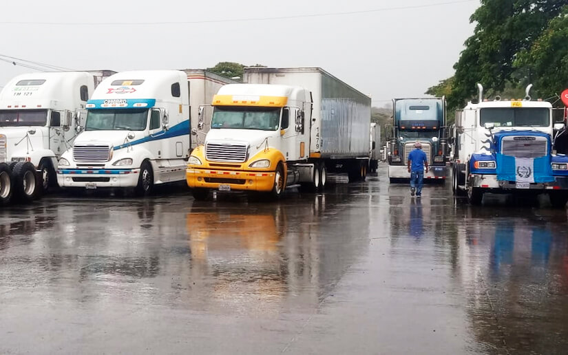 Bloqueos en Costa Rica afectan a transportistas nacionales Managua. Radio La Primerísima