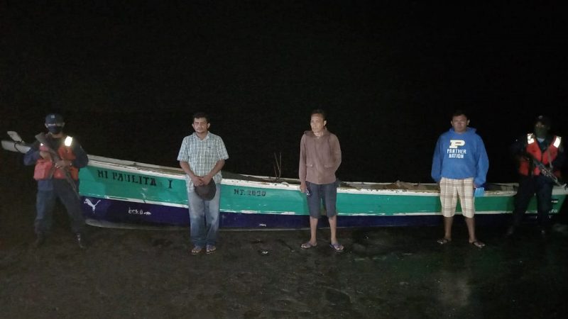 Ejército intercepta lancha que ingresó ilegalmente en aguas nicas Managua. Radio La Primerísima