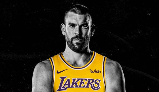 Lakers dan la bienvenida a Marc Agencia