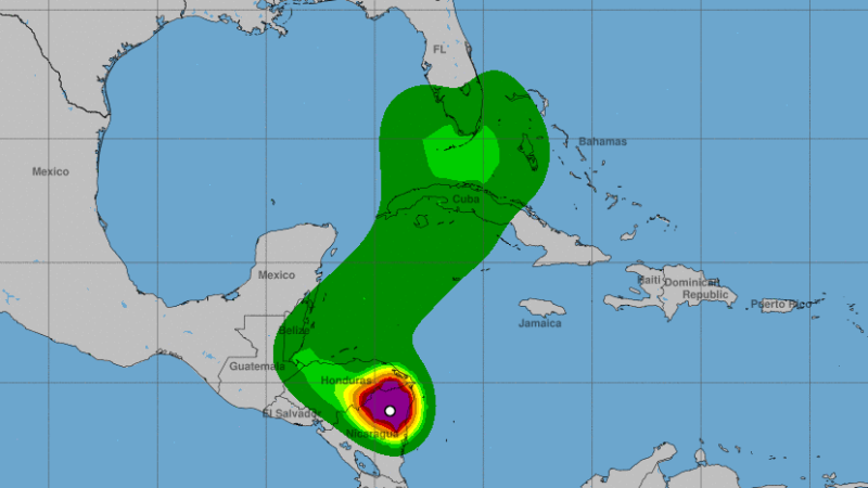 Eta se desplaza por el territorio nacional como tormenta tropical Managua. Agencias