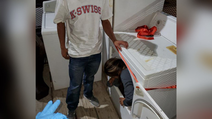 Encuentran a migrantes escondidos en electrodomésticos Agencia 