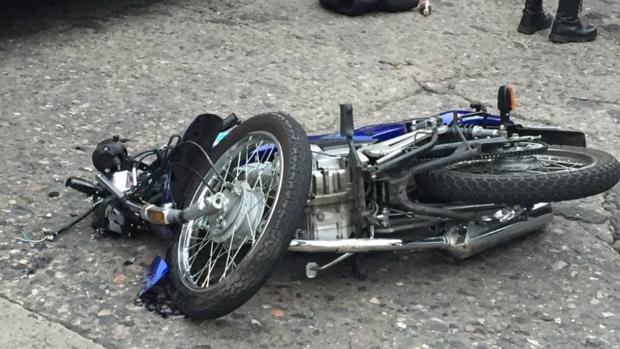 Dos lesionados tras accidente en motocicleta Managua. Por Rebeca Flores/Radio La Primerísima