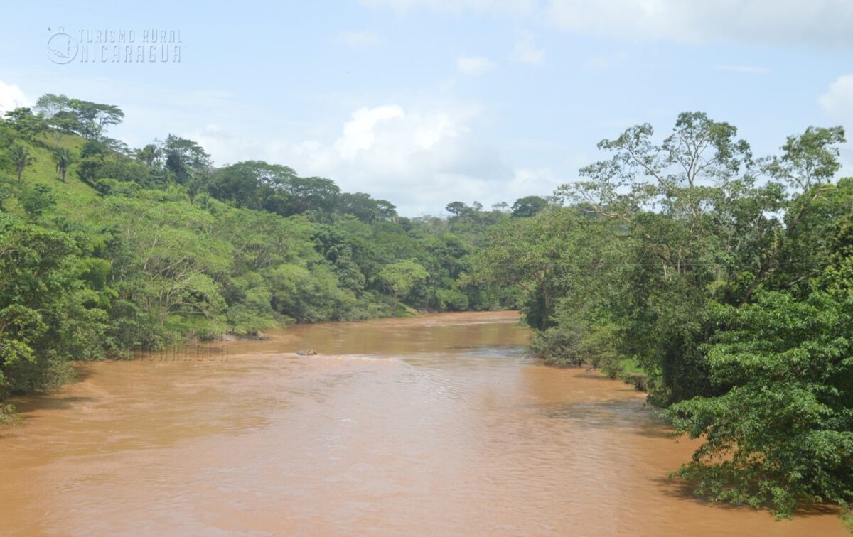 Aumenta caudal de ríos y lagos tras paso de Eta Managua. Radio La Primerísima