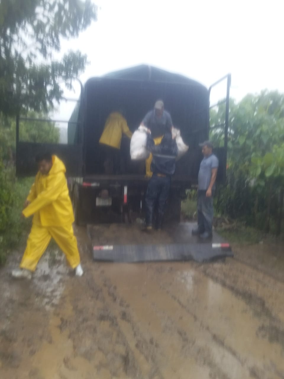 Evacúan a familias de los caños La Joba y La Bujona en Wiwilí Managua. Por Douglas Midence/Radio La Primerísima