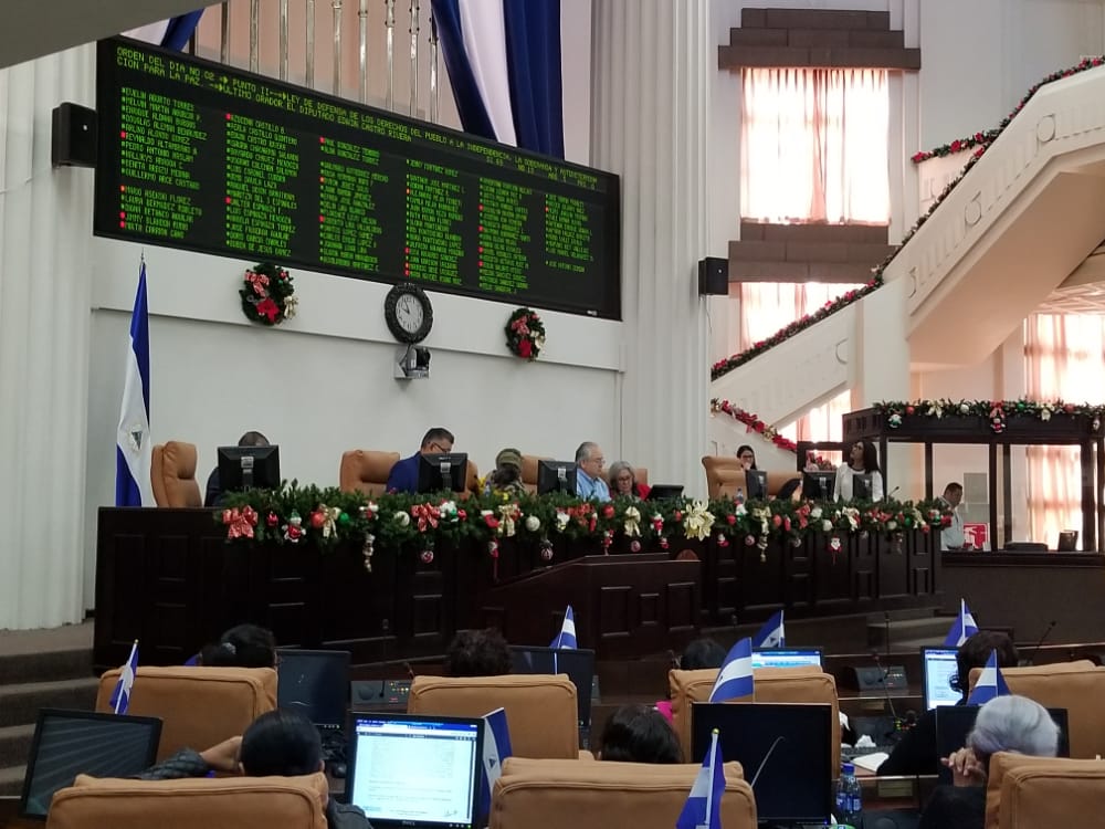 Parlamento aprueba Ley de Defensa de los Derechos del Pueblo Managua. Radio La Primerísima
