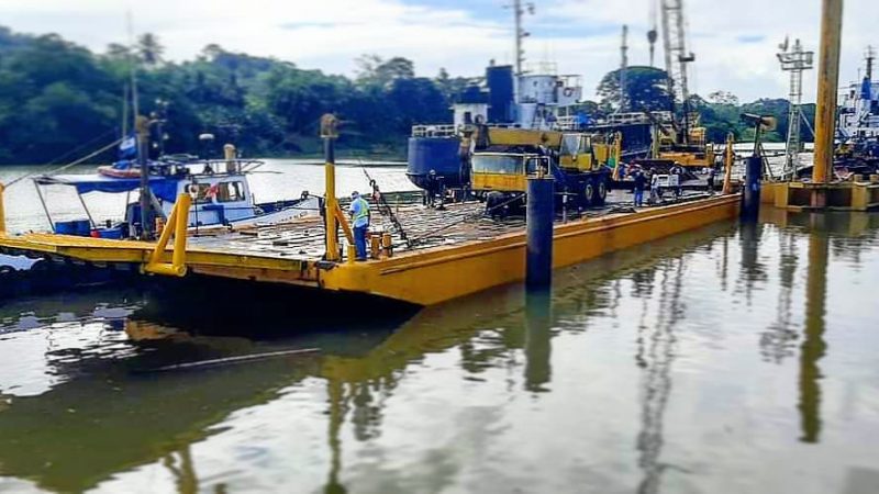 Trasladan barcaza hacia el río Wawa Boom Managua. Radio La Primerísima