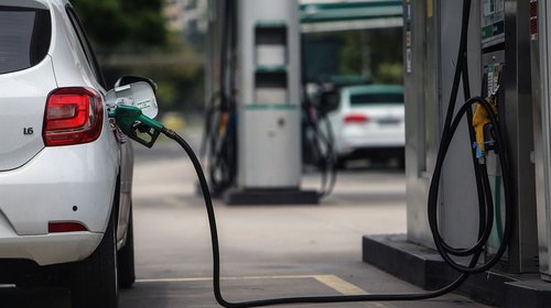 Incrementan precios de combustibles Managua. Radio La Primerísima