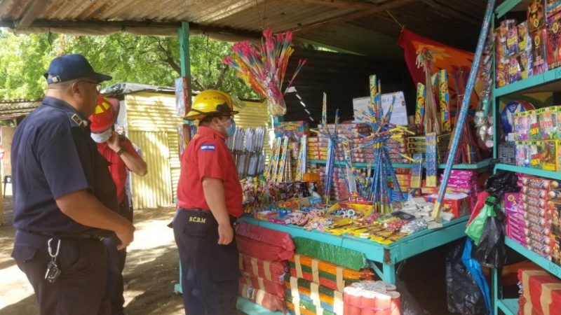 Bomberos brindan 670 servicios durante las últimas 24 horas Managua. Radio La Primerísima