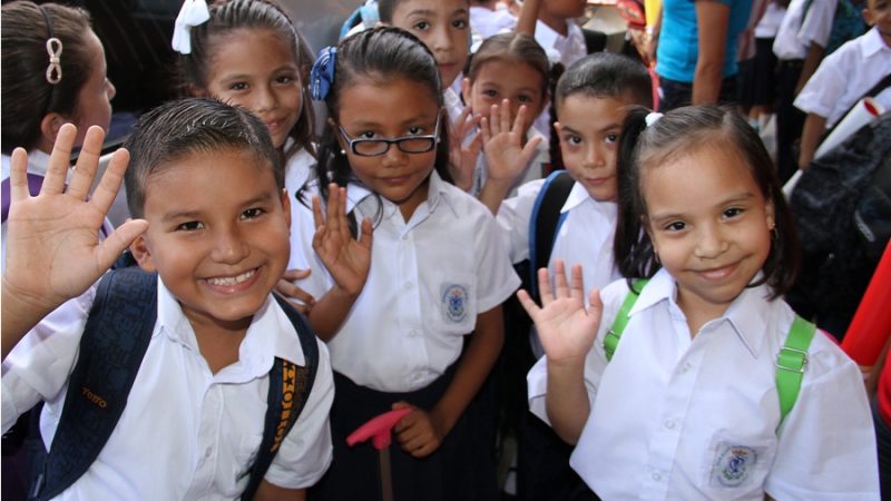 Covid-19 no impide avances en sector educativo Managua. Radio La Primerísima