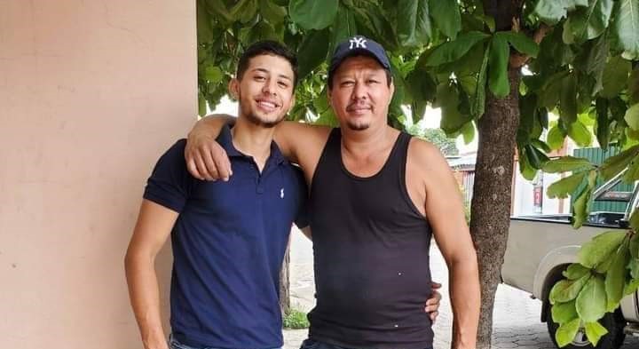 Asesinato conmociona a Yalí: padre mató a su hijo de un balazo Jinotega. Radio La Primerísima