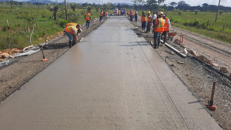 Inicia construcción de carretera Rosita- Bonanza Managua. Radio La Primerísima
