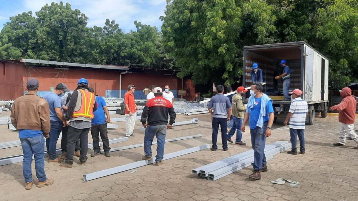Garantizan materiales para iniciar clases en zonas afectadas por ciclones Managua. Por Douglas Midence/Radio La Primerísima