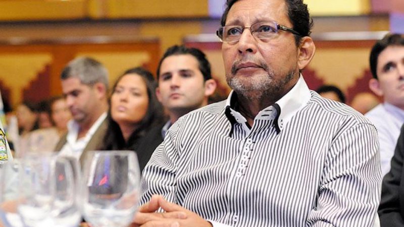 Bayardo Arce recomienda cautela con salario mínimo Managua. Radio La Primerísima 