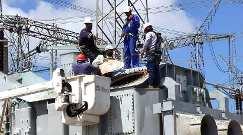 Ardua labor para restablecer servicio de energía  en varias zonas de Venezuela Caracas. Agencias