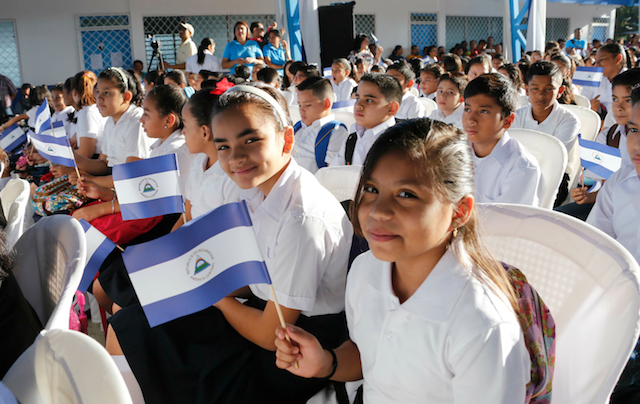 MINED celebra 14 años de educación gratuita Managua. Radio La Primerísima