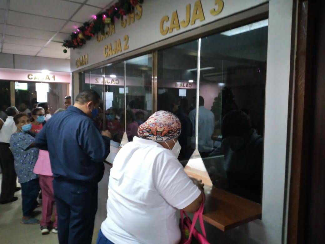 Trabajadores de salud reciben pago de enero Managua. Radio La Primerísima