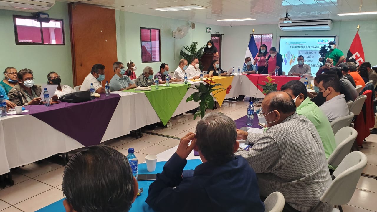 Patrones ausentes en negociación del salario mínimo Managua. Radio La Primerísima