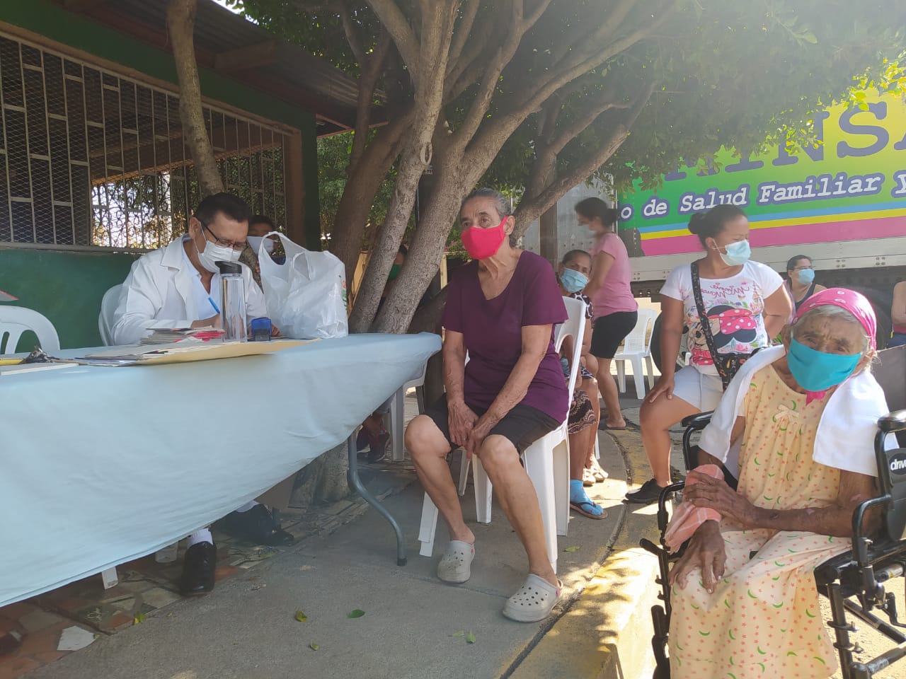 Feria de Salud en populosos barrios capitalinos Managua. Por Libeth González/Radio La Primerísima