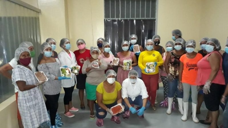 Mujeres son capacitadas en transformación de productos pesqueros Managua. Radio La Primerísima