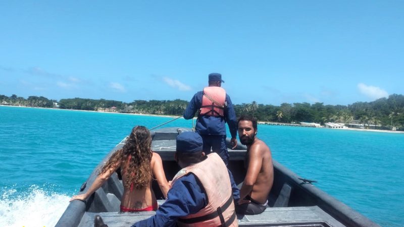 Rescatan turistas a bordo de Kayak al sur de Corn Island Managua. Radio La Primerísima