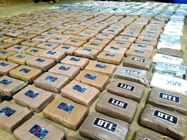 Ejército incauta 395 tacos de cocaína en Villa Nueva, Chinandega Managua. Radio La Primerísima 