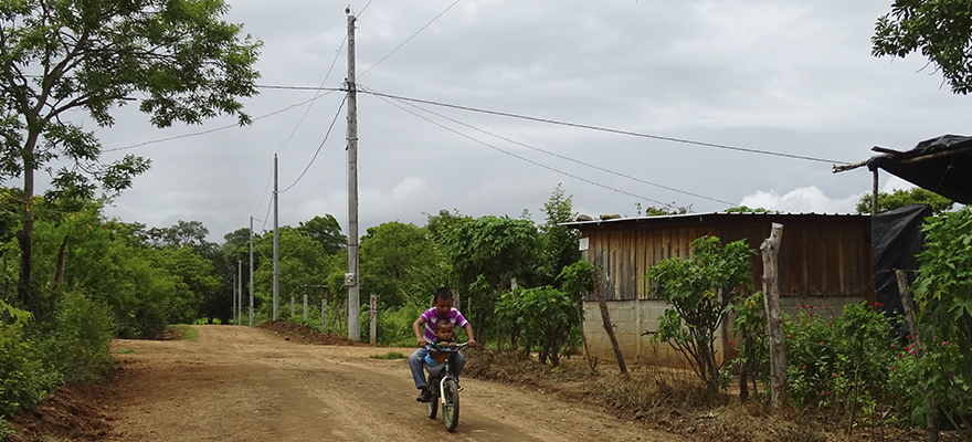 Inauguran proyecto de energía eléctrica en Quilalí Managua. Radio La Primerísima 