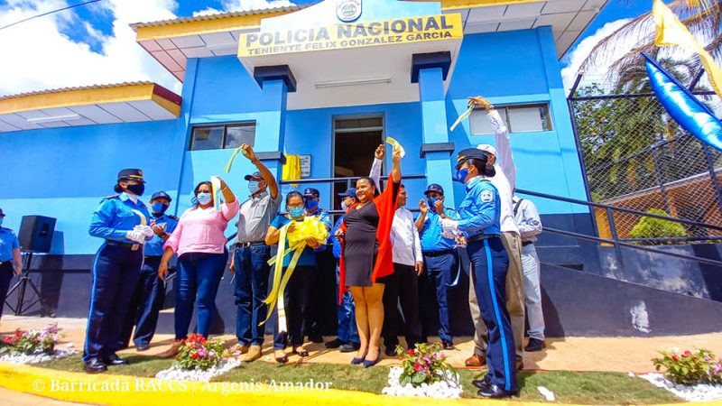 Inauguran estación policial en Kukra Hill Managua. Radio La Primerísima