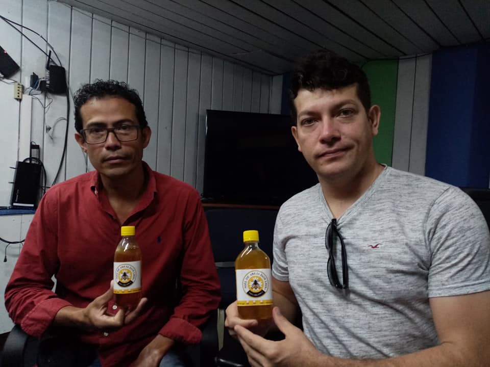 Apicultores de Matagalpa ganan terreno en el mercado local con su miel Managua. Jaime Mejía. Radio La Primerísima 