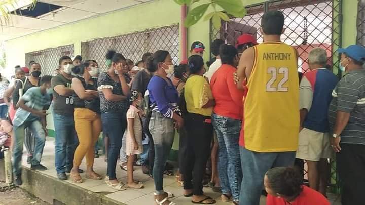 Entregan bonos a buzos del Caribe Sur afectados por veda de langosta Managua. Radio La Primerísima
