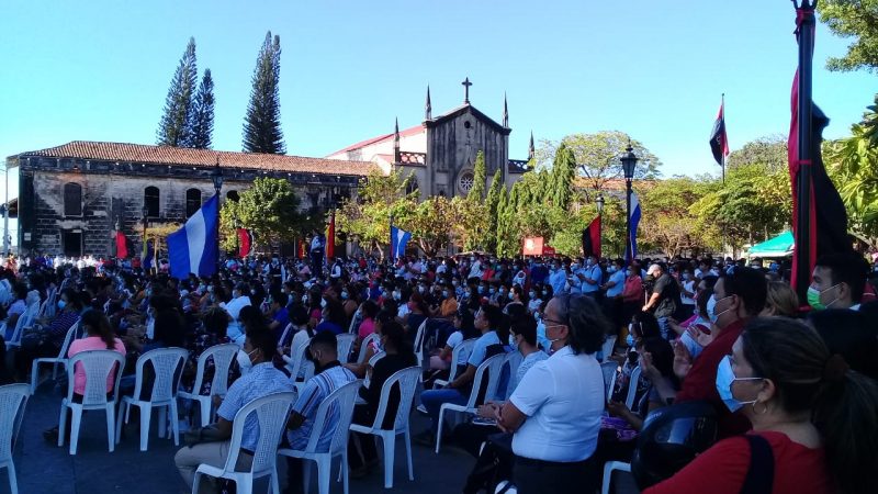 12 mil estudiantes de nuevo ingreso inician clases en UNAN-León  León. Isabel Mendoza/ Radio La Primerísima 