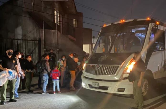 Detienen a 100 migrantes centroamericanos en México Agencia