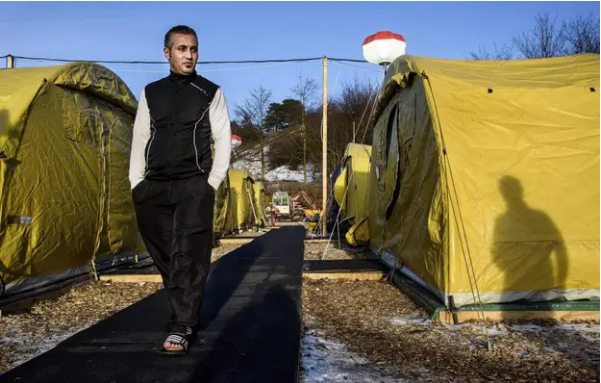 Dinamarca limitará residencia de migrantes no occidentales Agencia