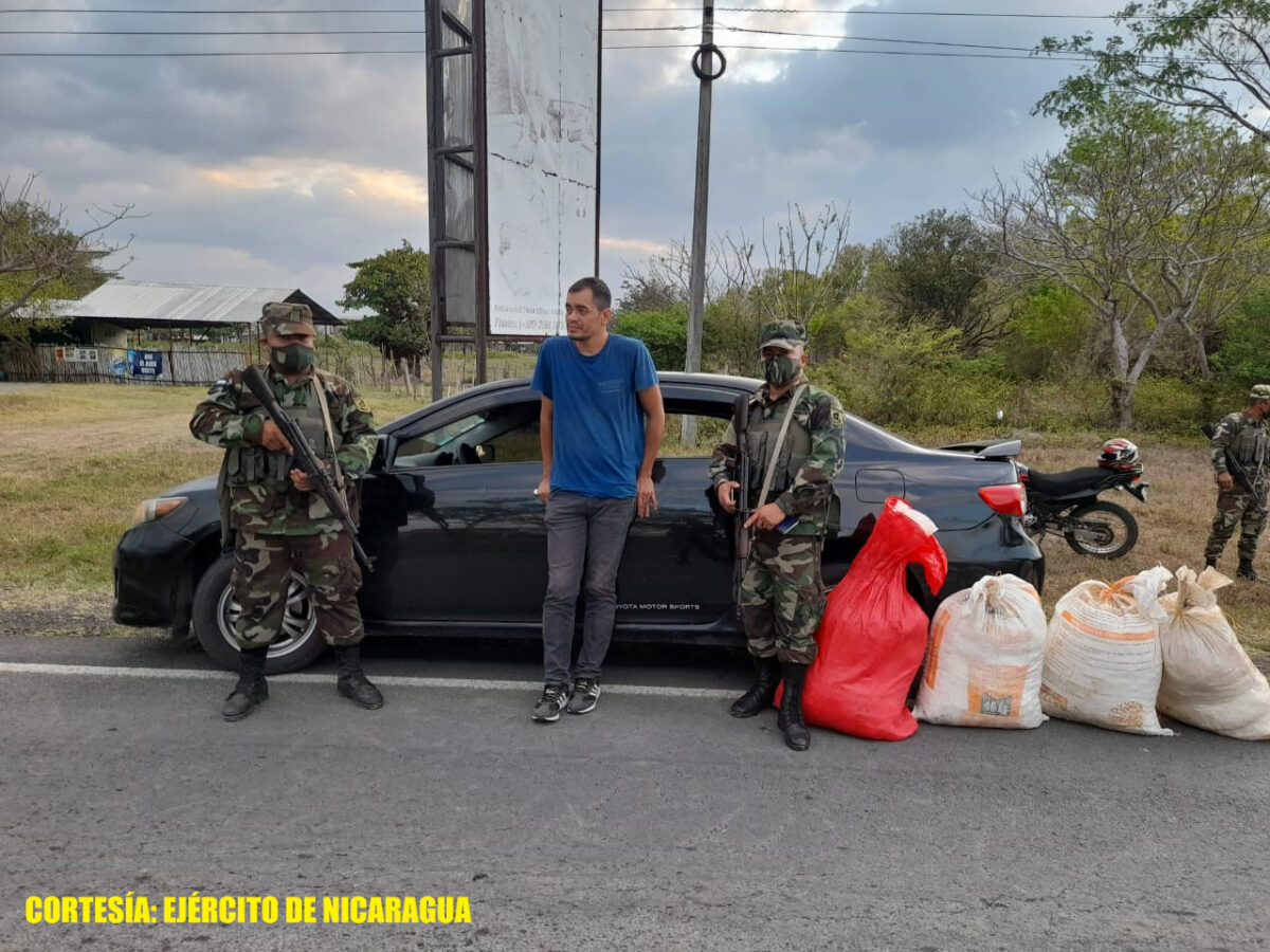 Detienen a ciudadano por contrabando de cianuro Managua. Radio La Primerísima